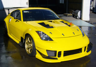 東京オートサロン2007に現在開発中の4WD Z33 を展示